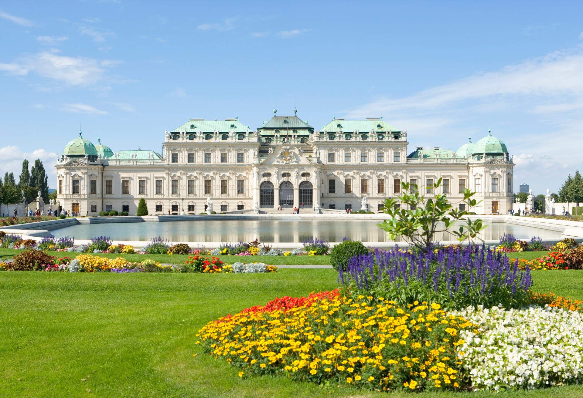 DEST_AUSTRIA_VIENNA_BELVEDERE-PALACE_AND_GARDENS_GettyImages-73091816